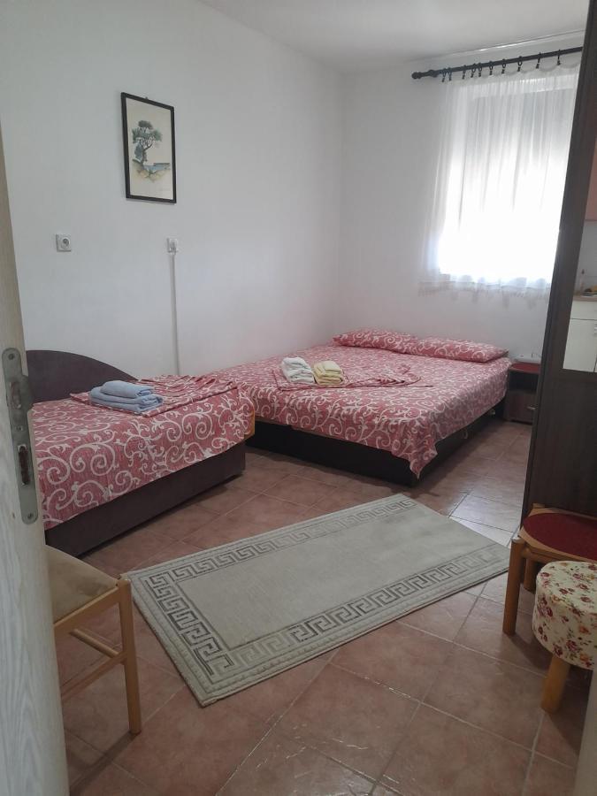 Apartman Sb Ulcinj Eksteriør billede